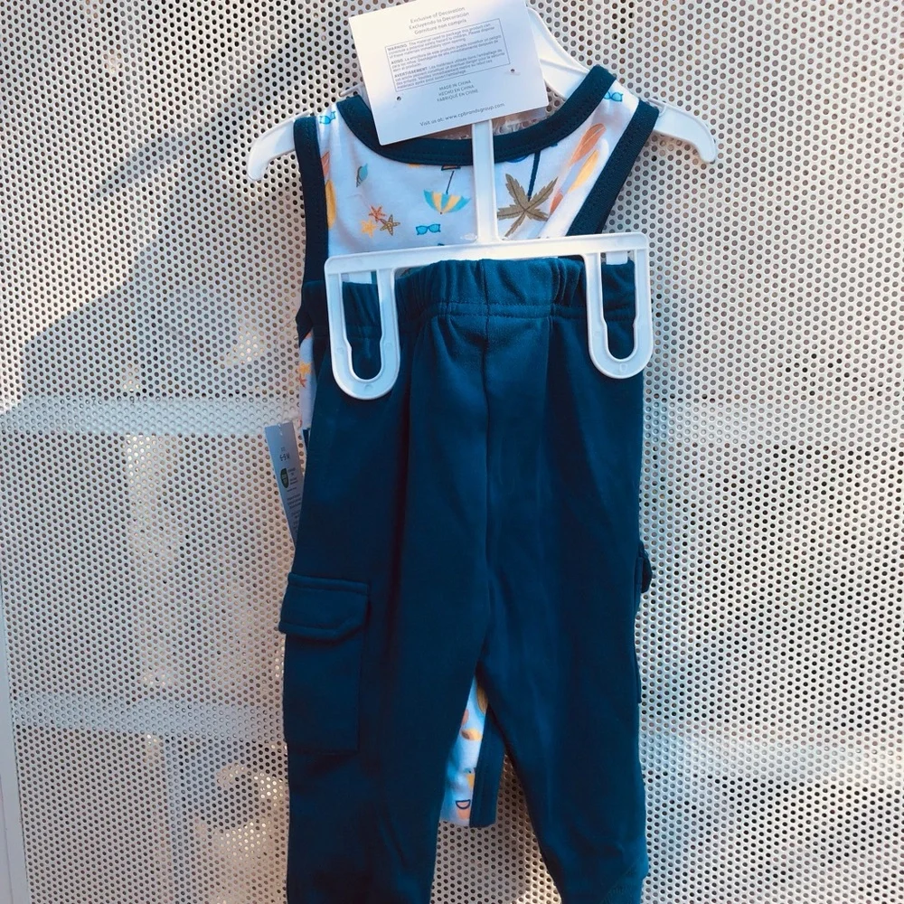 Boys - White Beach Print Onesie with Navy Pants & Sunglasses - Brand New w/Tags!